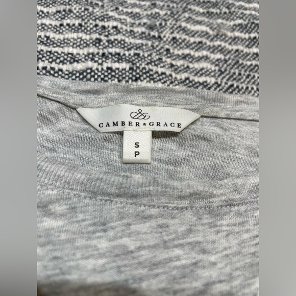 RW&CO - Camber & Grace T-Shirt Inspire Size Small - Picture 8 of 12